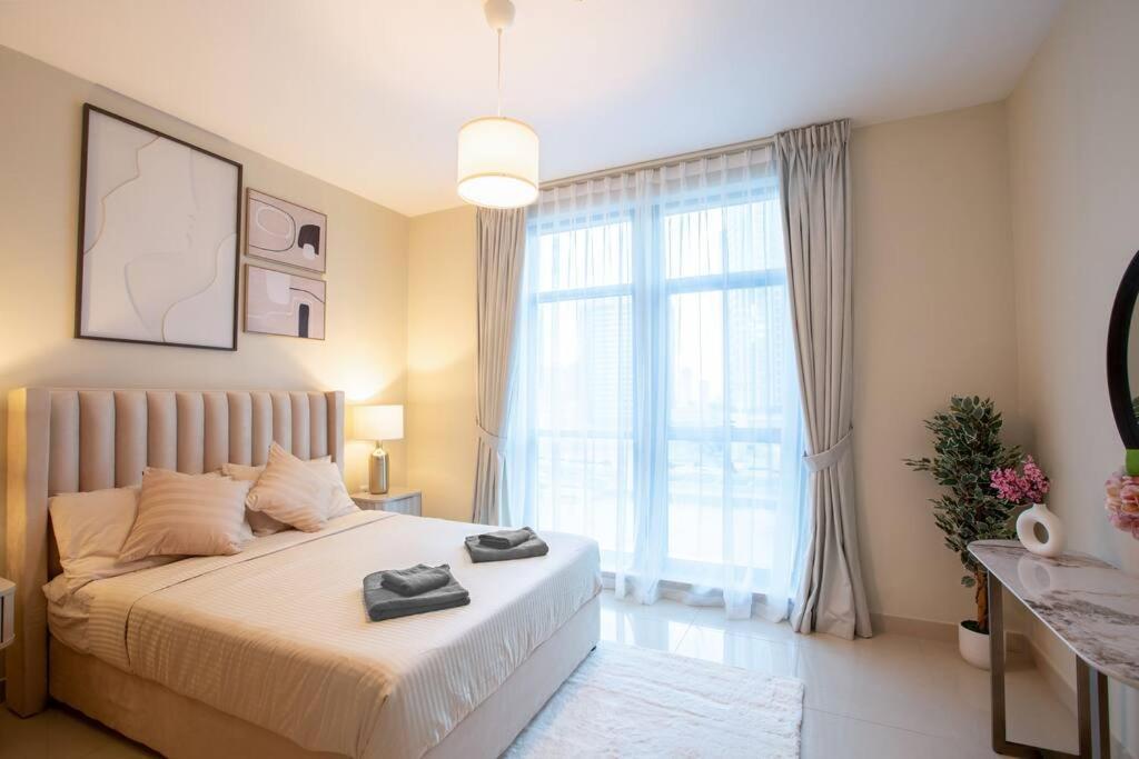 Lux 1Br 2 Min To Burj Khalifa Leilighet Dubai Eksteriør bilde
